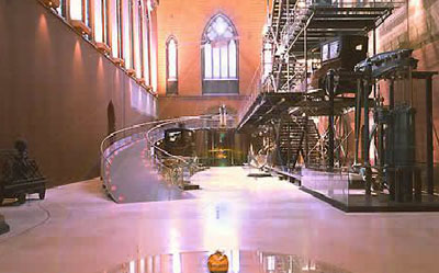 Prieuré Saint-Martin des Champs : la nef transformée en musée Prieuré Saint-Martin des Champs : la nef transformée en musée