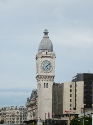 La gare de Lyon La gare de Lyon