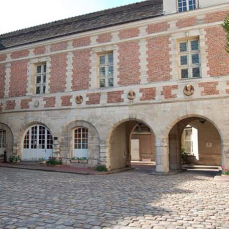 L’hôtel Scipion Sardini : la galerie Renaissance L’hôtel Scipion Sardini : la galerie Renaissance