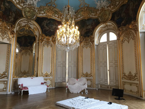 Le salon de la princesse de Soubise est habillé de boiseries Rocaille Le salon de la princesse de Soubise est habillé de boiseries Rocaille