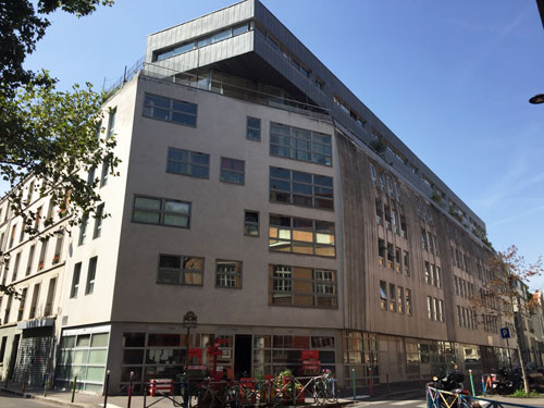 Façade des logements, rue Charles Delescluze Façade des logements, rue Charles Delescluze
