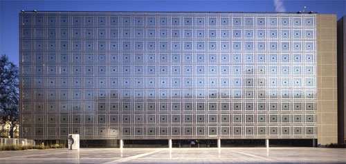 L’ Institut du Monde Arabe L’ Institut du Monde Arabe