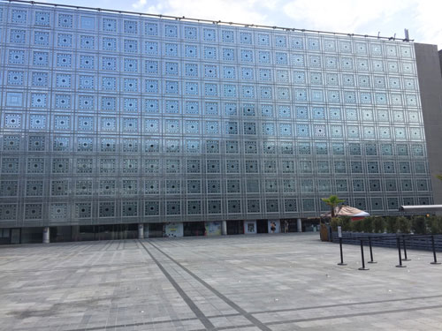 L’ Institut du Monde Arabe L’ Institut du Monde Arabe