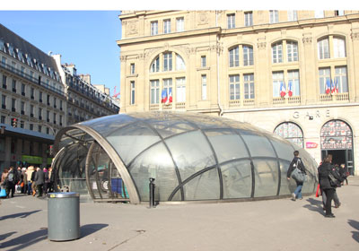 Lentille de la station de métro Saint-Lazare Lentille de la station de métro Saint-Lazare