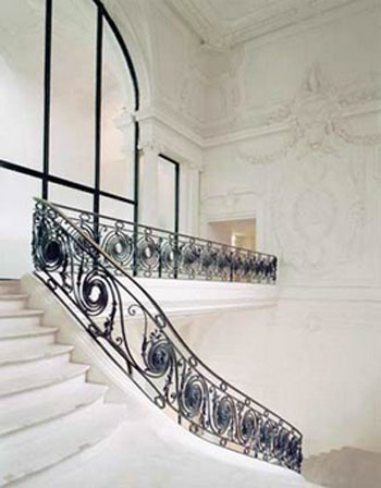 Le palais du prolétariat : le grand escalier Le palais du prolétariat : le grand escalier