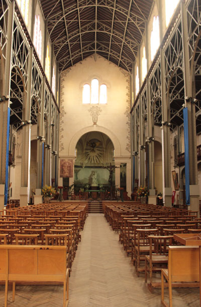 L’église Notre-Dame du Travail - La nef L’église Notre-Dame du Travail - La nef