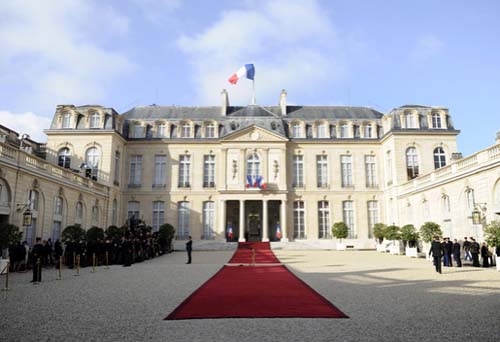 Le palais de l’Elysée - Façade sur cour Le palais de l’Elysée - Façade sur cour