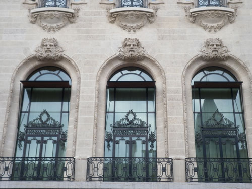Le Palais du Prolétariat - Baies du 1er étage Le Palais du Prolétariat - Baies du 1er étage
