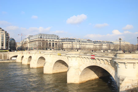 Le Pont Neuf Le Pont Neuf
