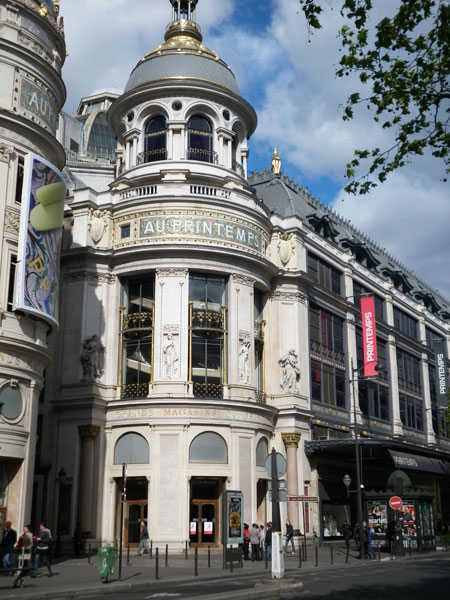 Les Grands Magasins du Printemps : rotonde d'angle Les Grands Magasins du Printemps : rotonde d'angle