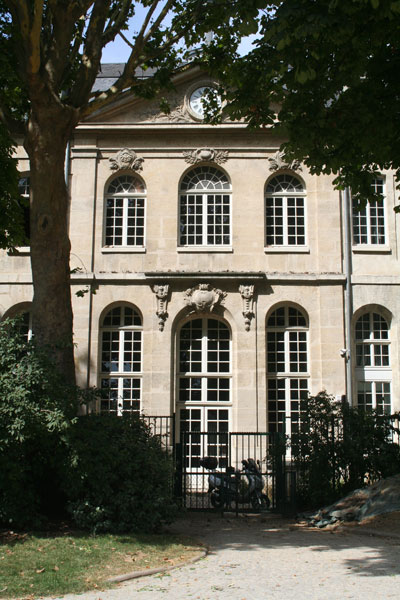 Le couvent des Récollets - L'ancien dortoir Le couvent des Récollets - L'ancien dortoir