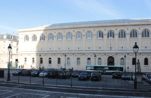 La bibliothèque Sainte-Geneviève La bibliothèque Sainte-Geneviève