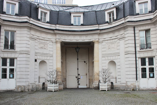 L’hôtel Benoist de Saint-Paulle - Le revers du portail L’hôtel Benoist de Saint-Paulle - Le revers du portail
