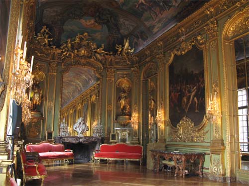 L’Hôtel de la Vrillière - La galerie Dorée L’Hôtel de la Vrillière - La galerie Dorée