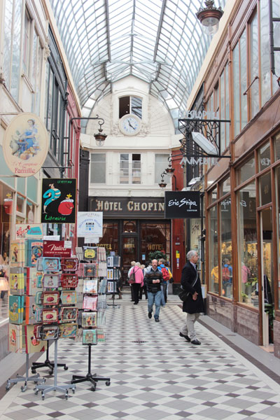 Le passage Jouffroy Le passage Jouffroy