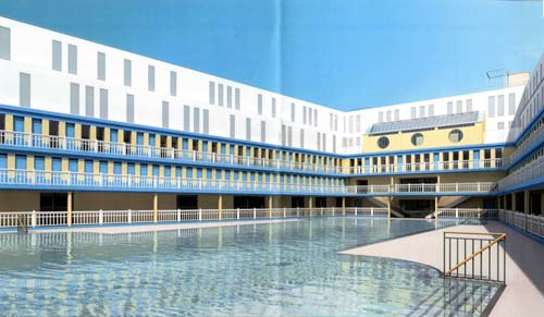La piscine Molitor actuelle avec l'hôtel surplombant le bassin La piscine Molitor actuelle avec l'hôtel surplombant le bassin