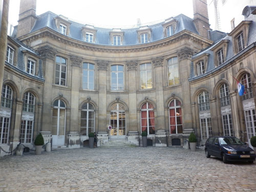 L'hôtel Amelot de Gournay L'hôtel Amelot de Gournay