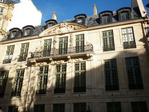 L'hôtel de Livry L'hôtel de Livry