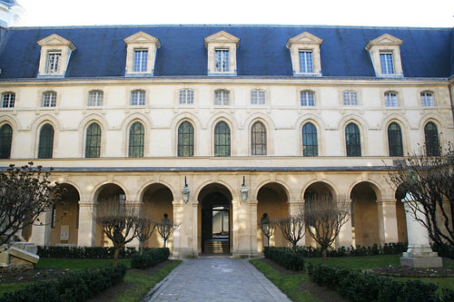 Le lycée Henri IV - L'un des deux anciens cloîtres