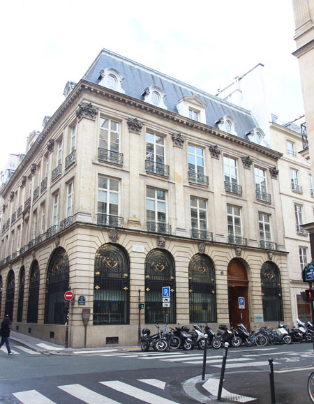 L'hôtel Lully L'hôtel Lully