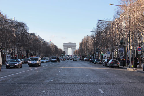 L'avenue des Champs-Elysées