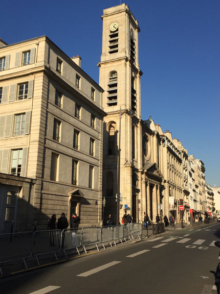 L'église Saint-Jacques du Haut Pas L'église Saint-Jacques du Haut Pas