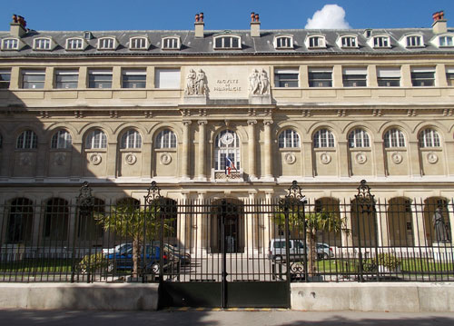 La faculté de Pharmacie La faculté de Pharmacie