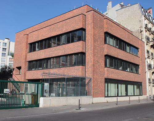 L'Institut Pasteur - Le bâtiment social