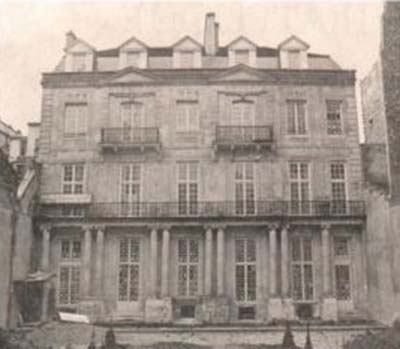 L'hôtel Mansart de Sagonne - Façade sur le jardin L'hôtel Mansart de Sagonne - Façade sur le jardin