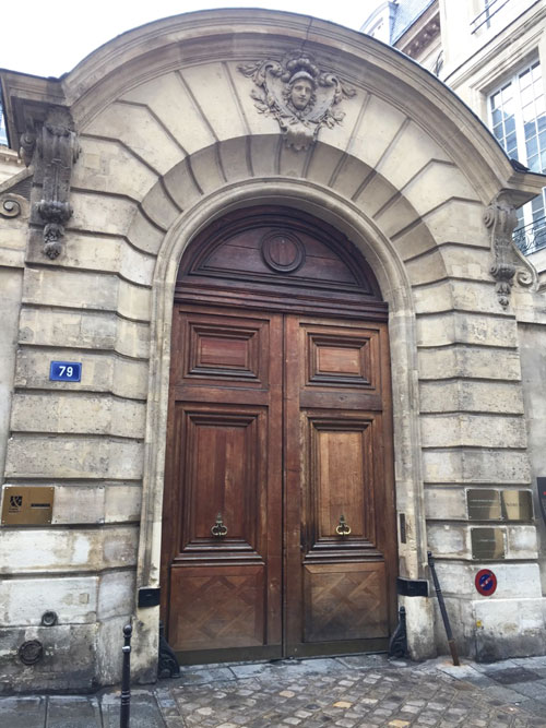 L'hôtel de Montmort : le portail