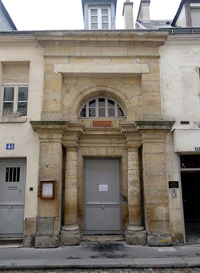 L'église Saint-Médard - L'entrée rue Daubenton
