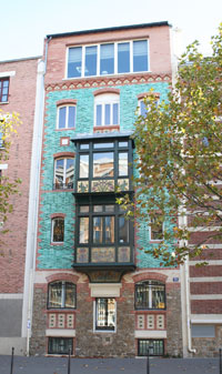 Façade donnant sur le boulevard Berthier Façade donnant sur le boulevard Berthier