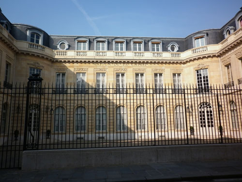 La Maison de la Chimie - La façade sur cour La Maison de la Chimie - La façade sur cour