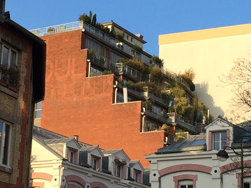Le garde-meuble Odoul - La façade à gradins, aujourd'hui transformée en terrasses paysagées Le garde-meuble Odoul - La façade à gradins, aujourd'hui transformée en terrasses paysagées