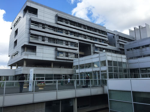L'institut de Myologie - Entrée avenue de l'hôpital général