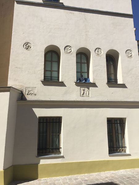 La cour de Venise - Détail d'une façade La cour de Venise - Détail d'une façade