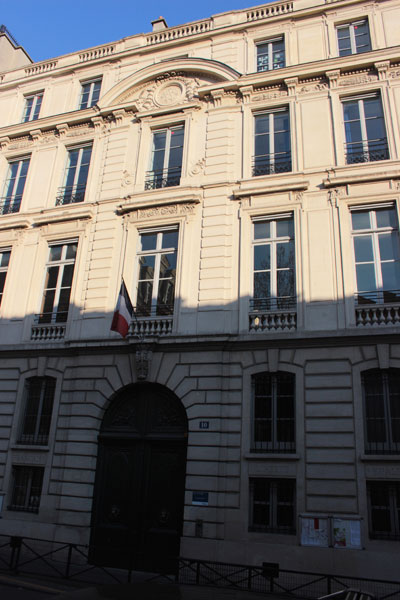 L'hôtel de Wendel - La façade sur la rue de Clichy L'hôtel de Wendel - La façade sur la rue de Clichy
