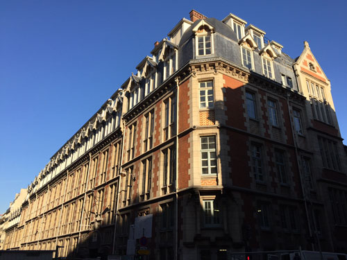 L'Institut Catholique de Paris L'Institut Catholique de Paris