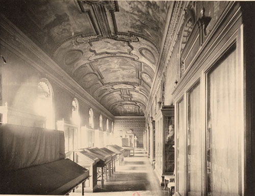 La galerie Mazarine au XIXe siècle La galerie Mazarine au XIXe siècle
