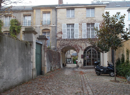 L'ancienne rue des Marionnettes L'ancienne rue des Marionnettes