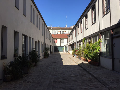 La cour de l'Industrie : cour n° 2 La cour de l'Industrie : cour n° 2