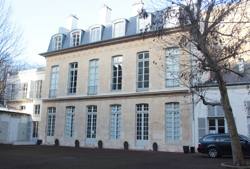 L'hôtel d'Hinnidal : la façade sur la cour L'hôtel d'Hinnidal : la façade sur la cour