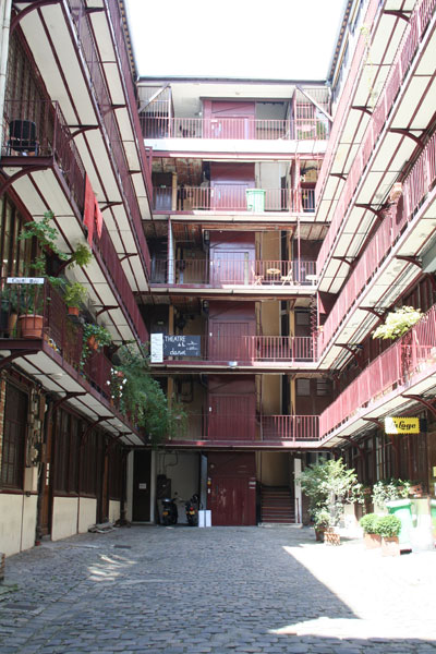 Anciens ateliers Rue de Charonne Anciens ateliers Rue de Charonne