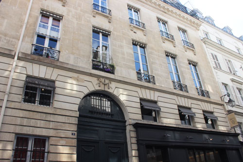 immeuble locatif au n°9 rue Bonaparte immeuble locatif au n°9 rue Bonaparte