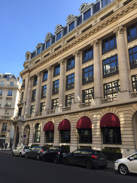 Le Banke hôtel - La façade sur la rue Lafayette