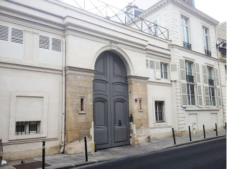 L'hôtel de Maillebois : le portail