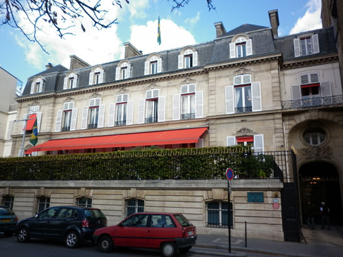 L'hôtel Schneider : la façade donnant sur le cours Albert 1er L'hôtel Schneider : la façade donnant sur le cours Albert 1er