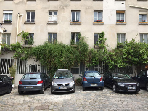 Cour artisanale Rue Basfroi : la cour au fond de la parcelle