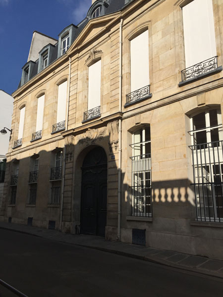 L'hôtel du Prat - Façade sur la rue