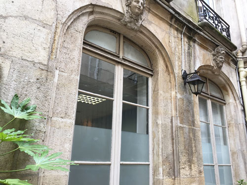 La maison Mariette : façade donnant sur la 2e cour La maison Mariette : façade donnant sur la 2e cour